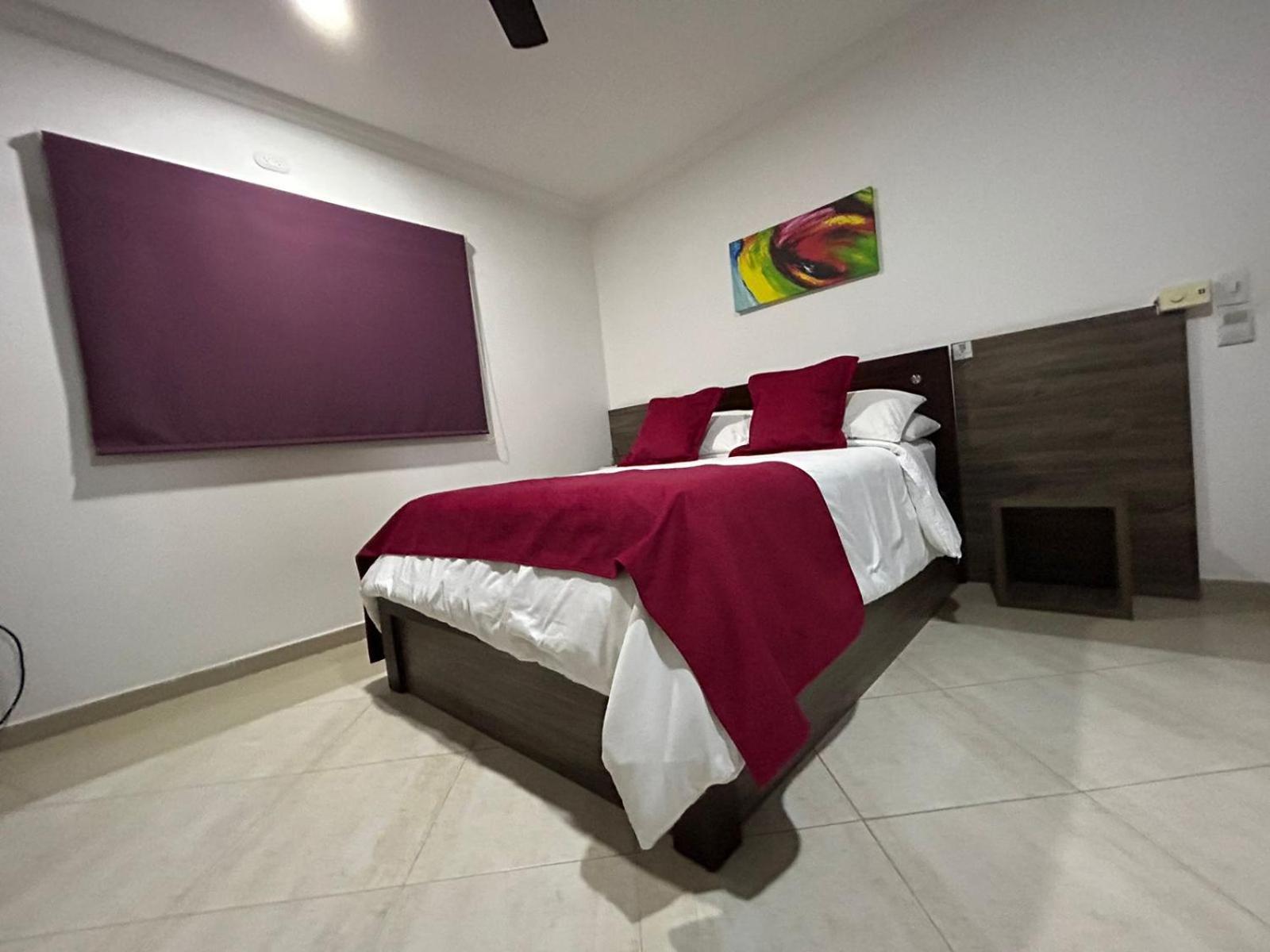 Hotel La Casa 1 มอนเตริอา ภายนอก รูปภาพ